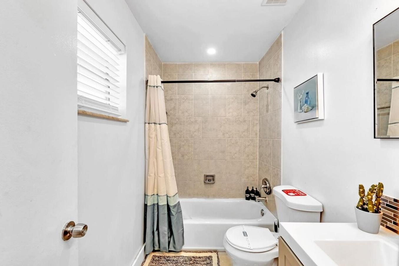 New 2 Bed Studio Close To Beach & Casino Ha04 ハリウッド エクステリア 写真